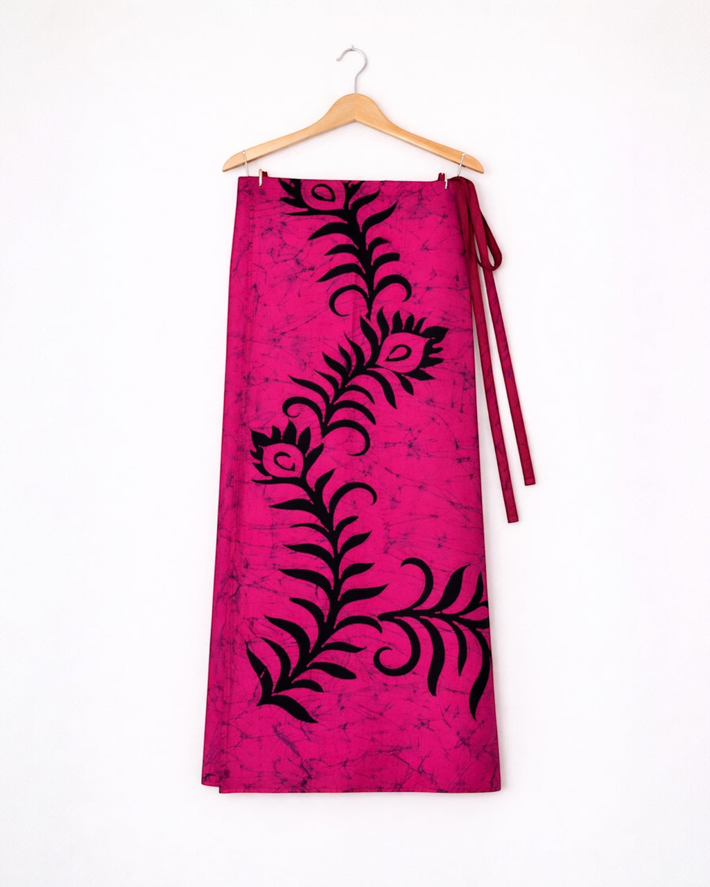 Peacock Vine Women’s Batik Lungi