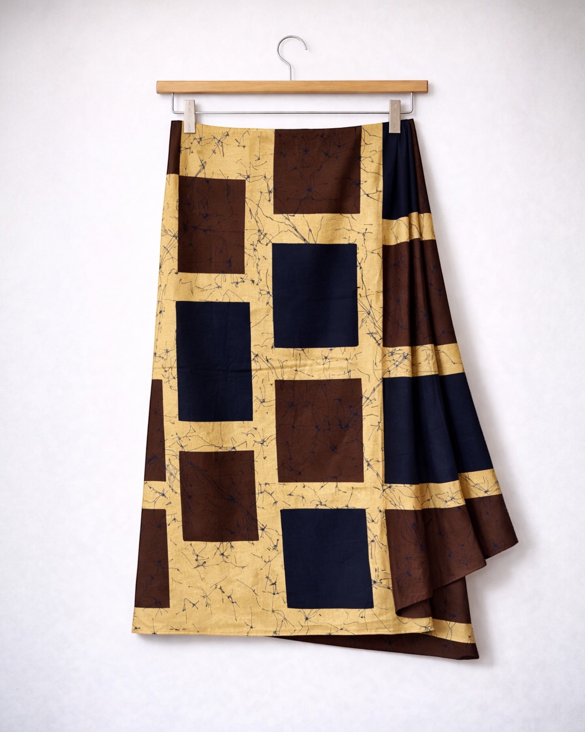 Modern Grid Cotton Sarong