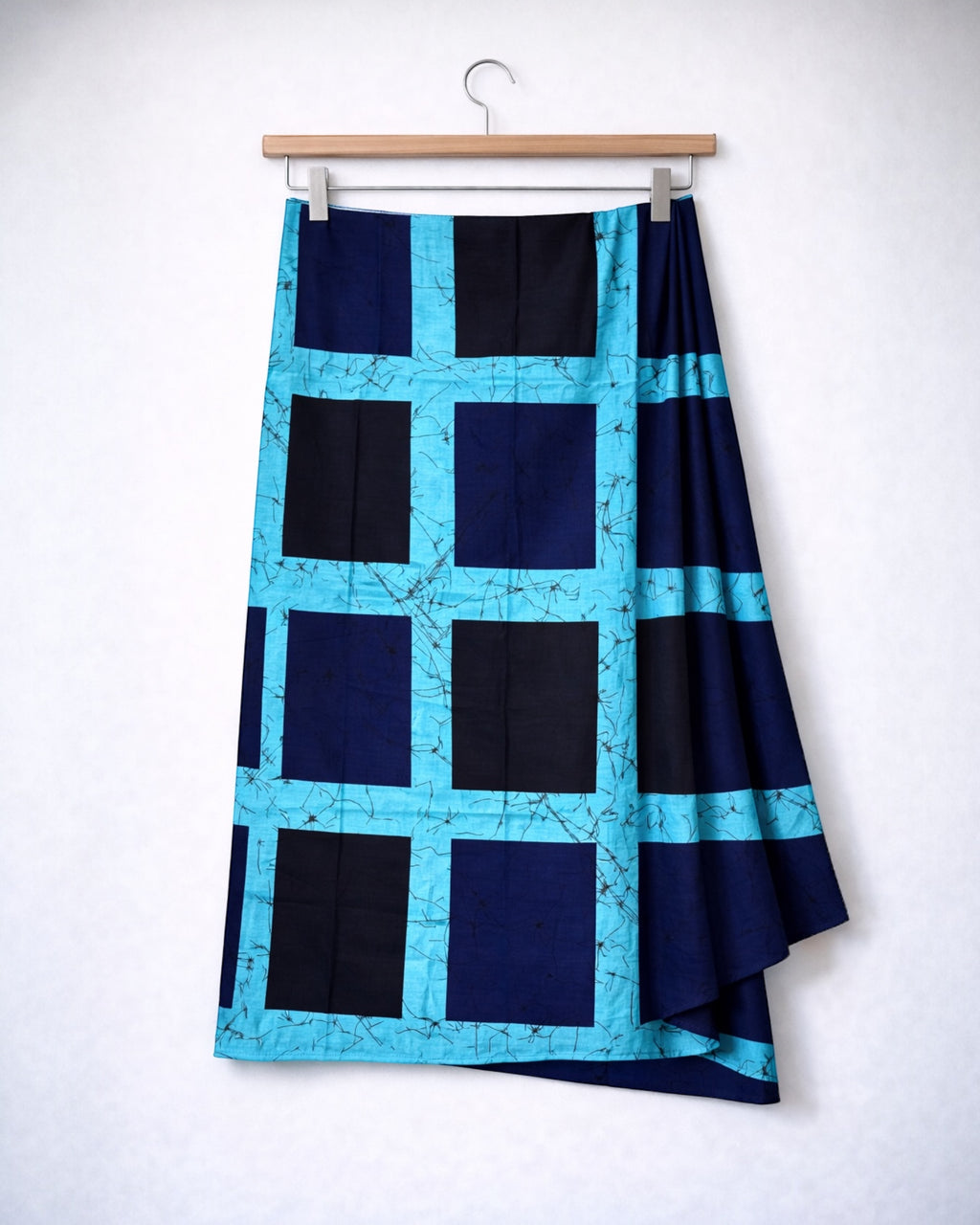Modern Grid Cotton Sarong