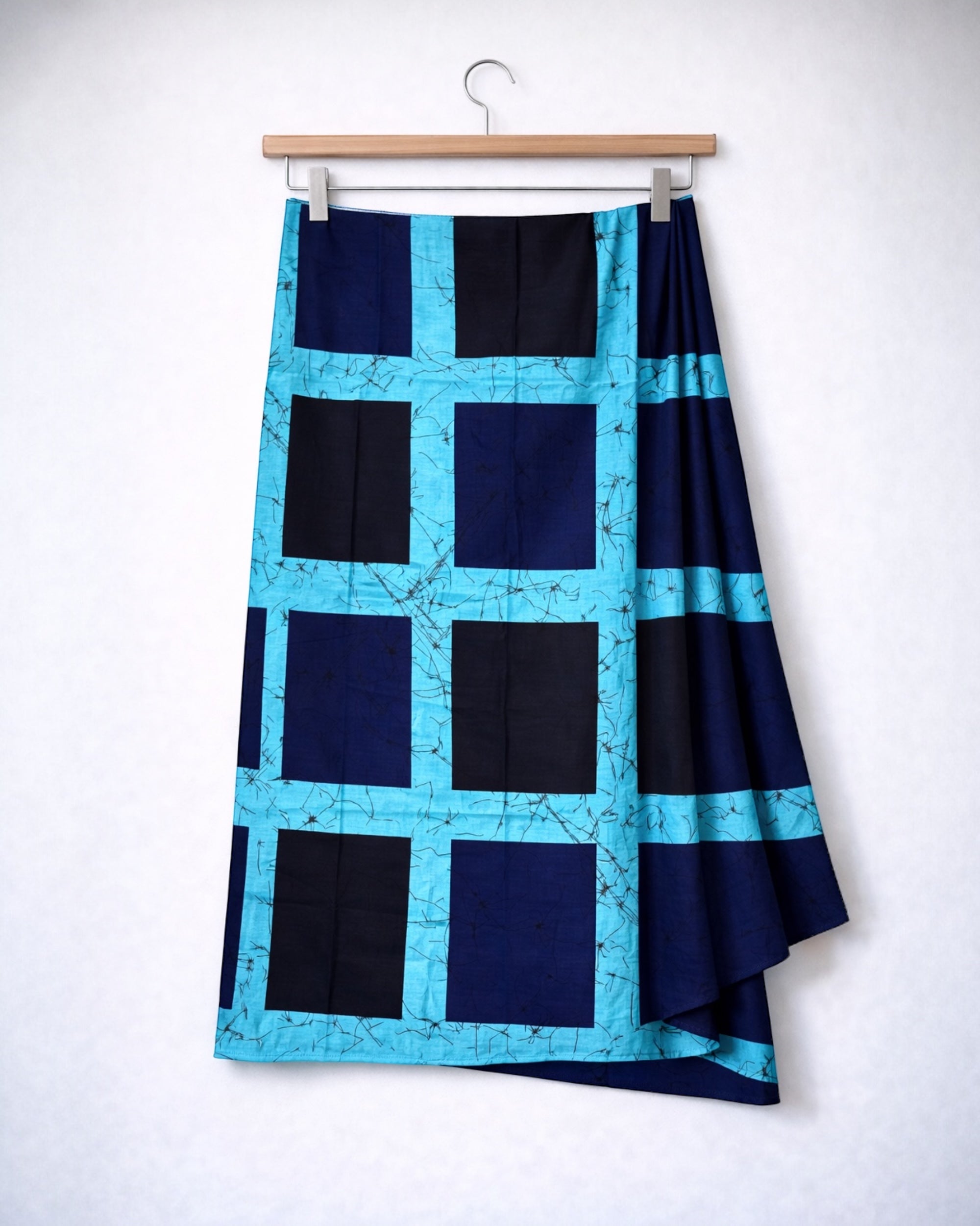 Modern Grid Cotton Sarong