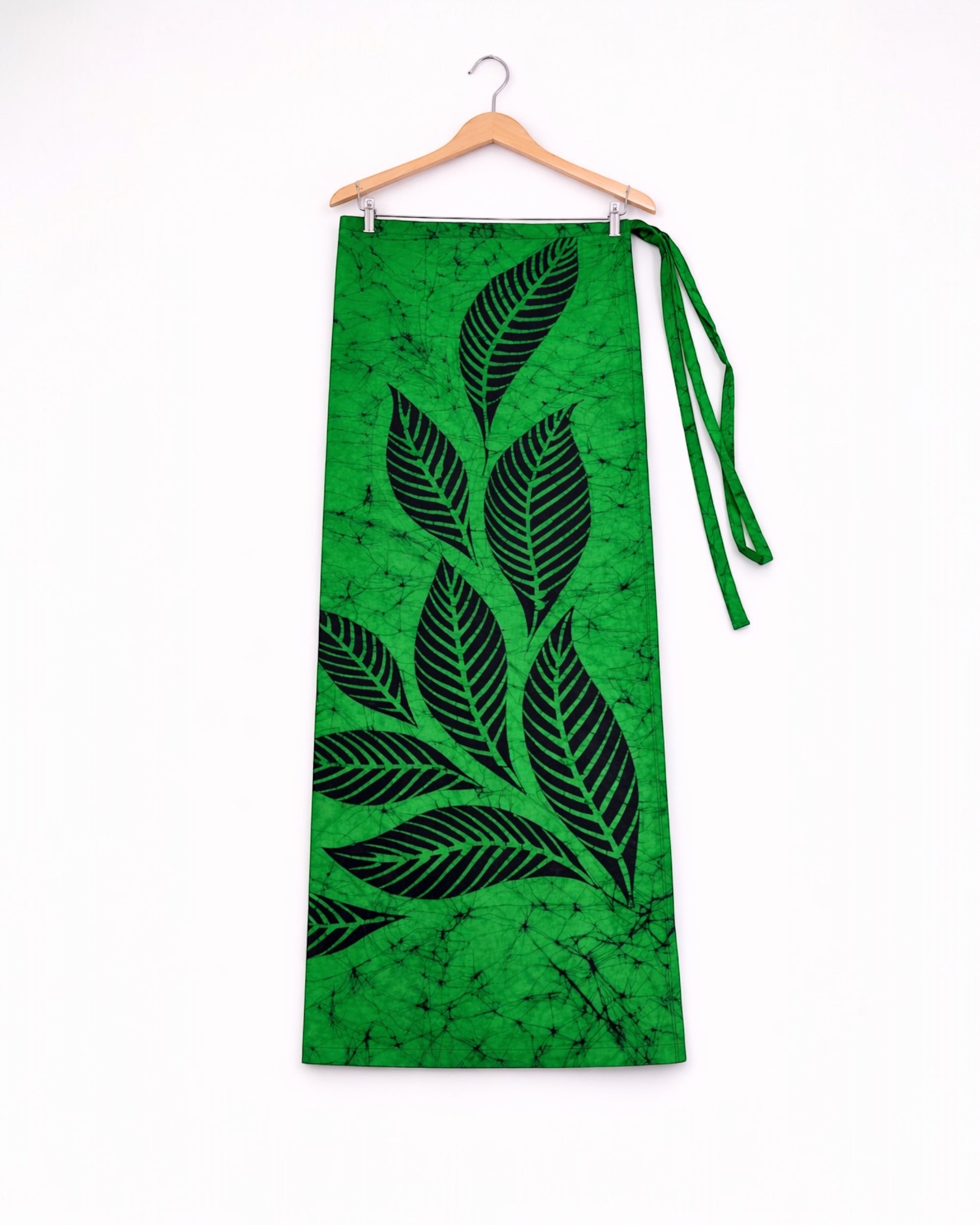Leaf Flow Batik Lungi