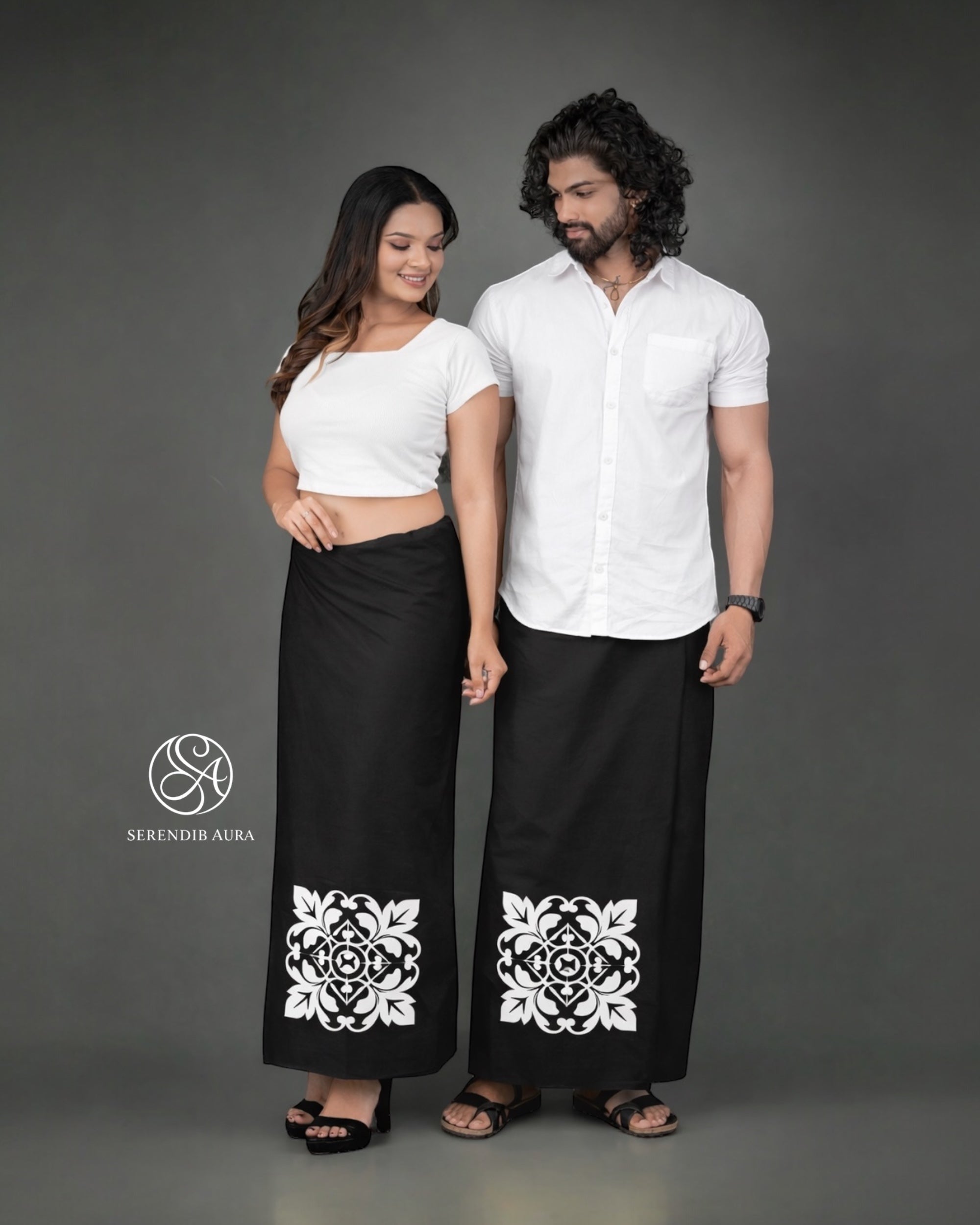 Imperial Crest Lungi / Sarong
